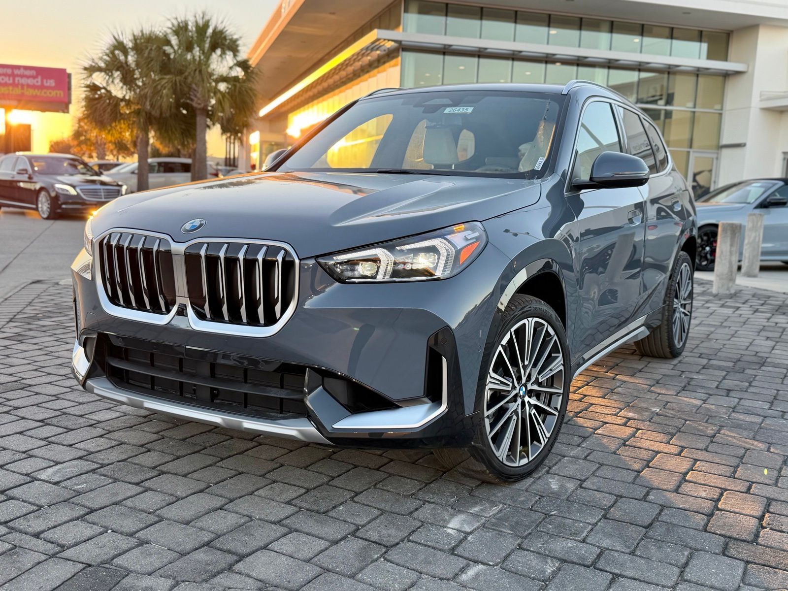 2026 BMW X1 28i's photo