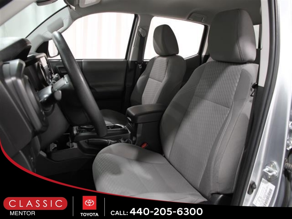2023 Toyota Tacoma SR V6 photo 5