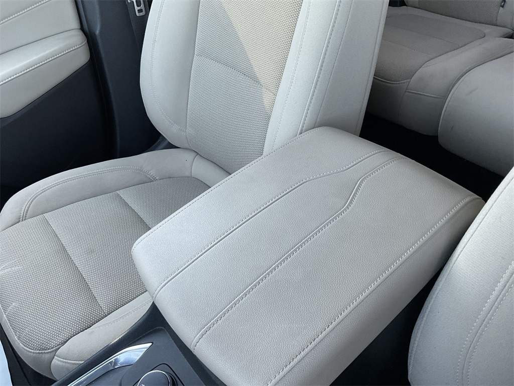 2023 Chevrolet Traverse LS photo 19