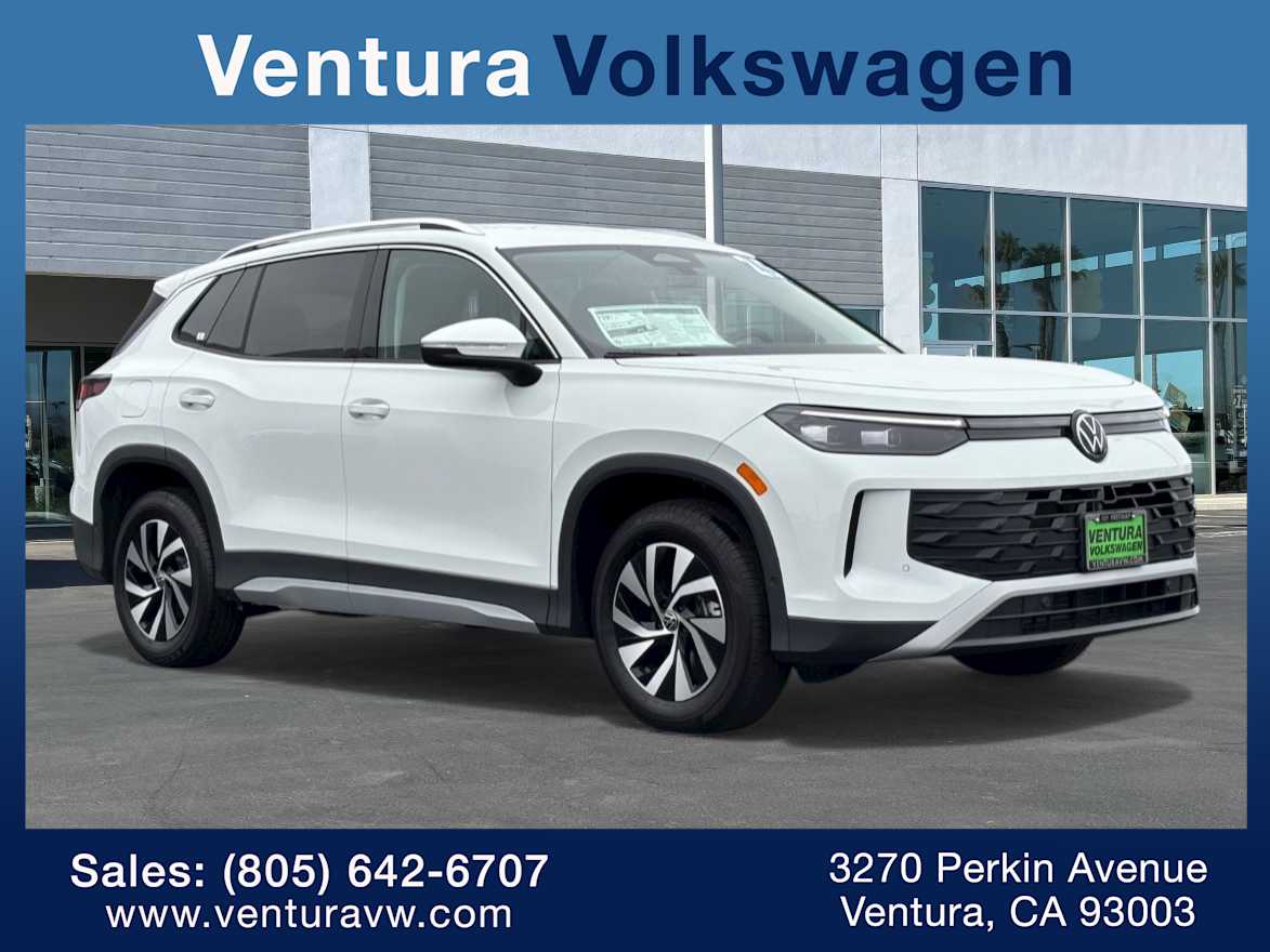 2026 Volkswagen Tiguan S's photo