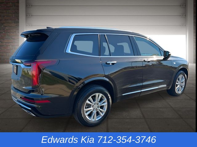 2024 Cadillac XT6 Luxury photo 3