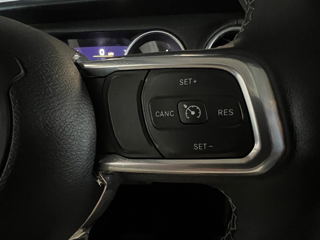 2023 Jeep Wrangler Sahara 4xe photo 11
