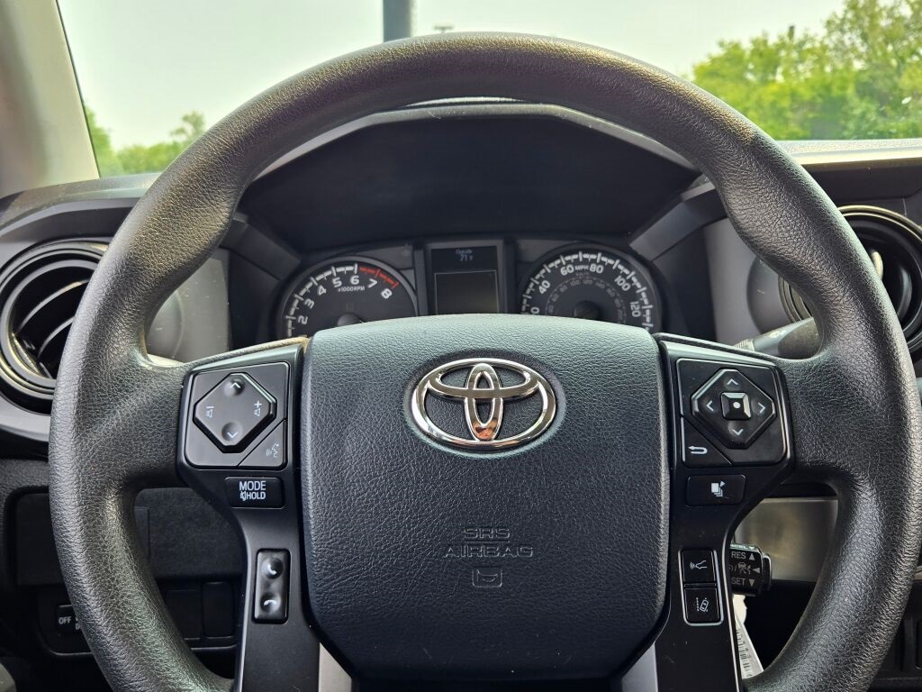 2020 Toyota Tacoma TRD Off-Road photo 27