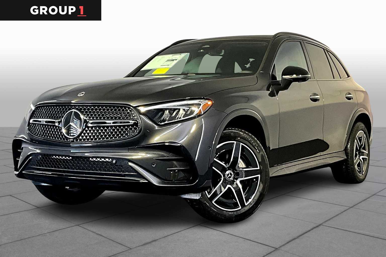 2026 Mercedes-Benz GLC Base's photo