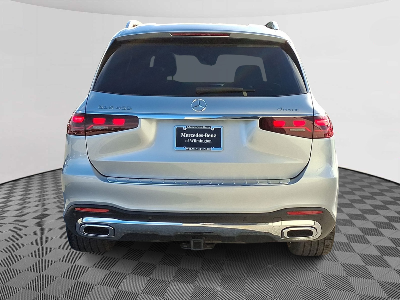 2025 Mercedes Benz GLS 450 4MATIC photo 4