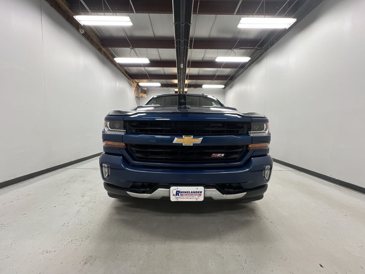 2018 Chevrolet Silverado 1500 LT photo 3