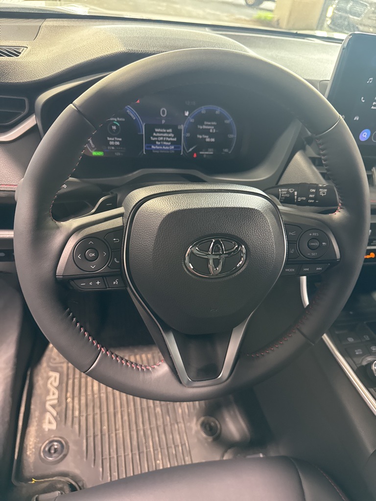 2025 Toyota RAV4 Hybrid XSE photo 35