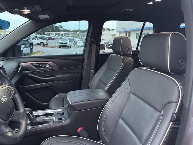 2023 Chevrolet Traverse Premier photo 15