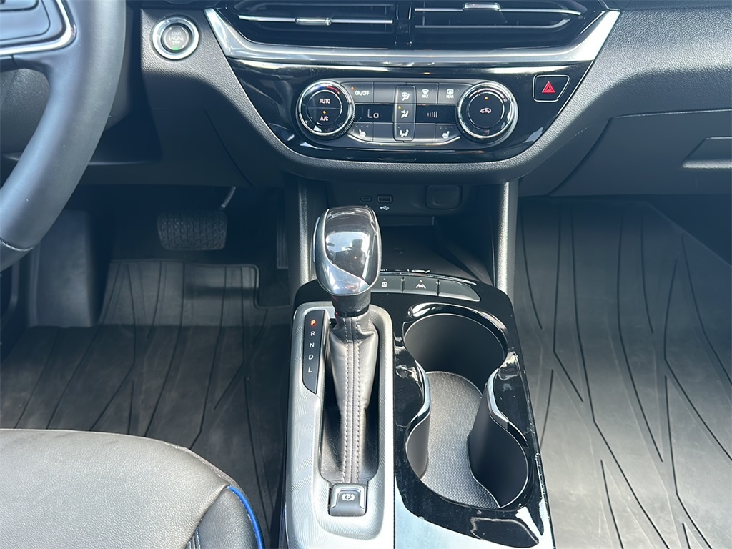2024 Buick Envista ST photo 9