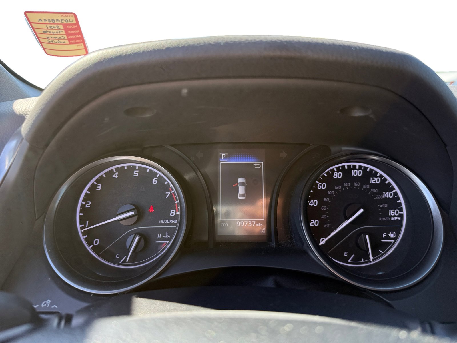 2021 Toyota Camry SE photo 11