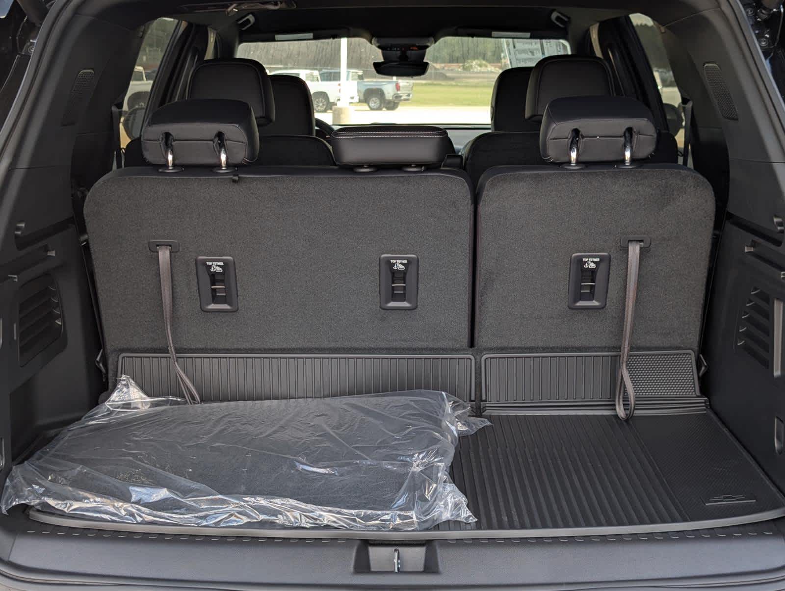 2026 Chevrolet Traverse photo 4