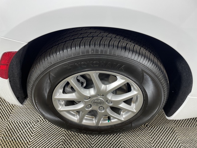2025 Chrysler Pacifica photo 10