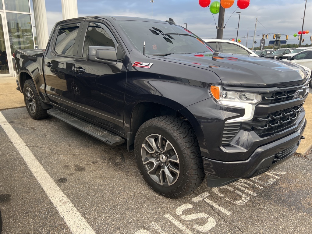 2022 Chevrolet Silverado 1500 RST photo 4
