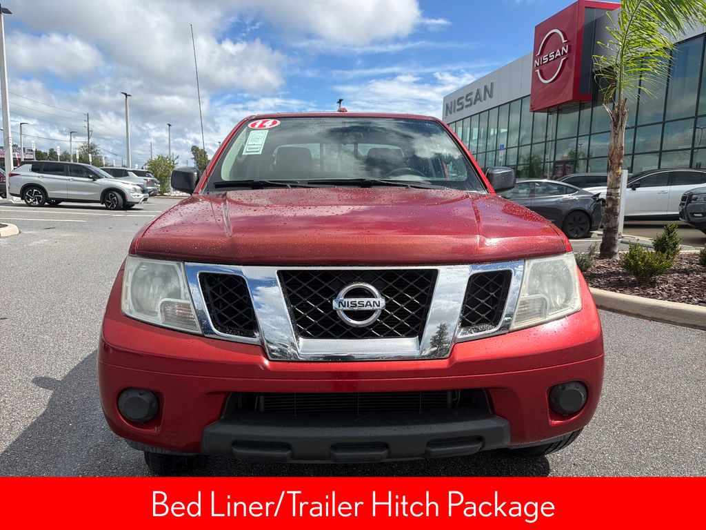 2014 Nissan Frontier SV photo 2