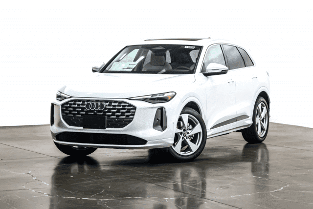 2025 Audi New Q5 Prestige's photo