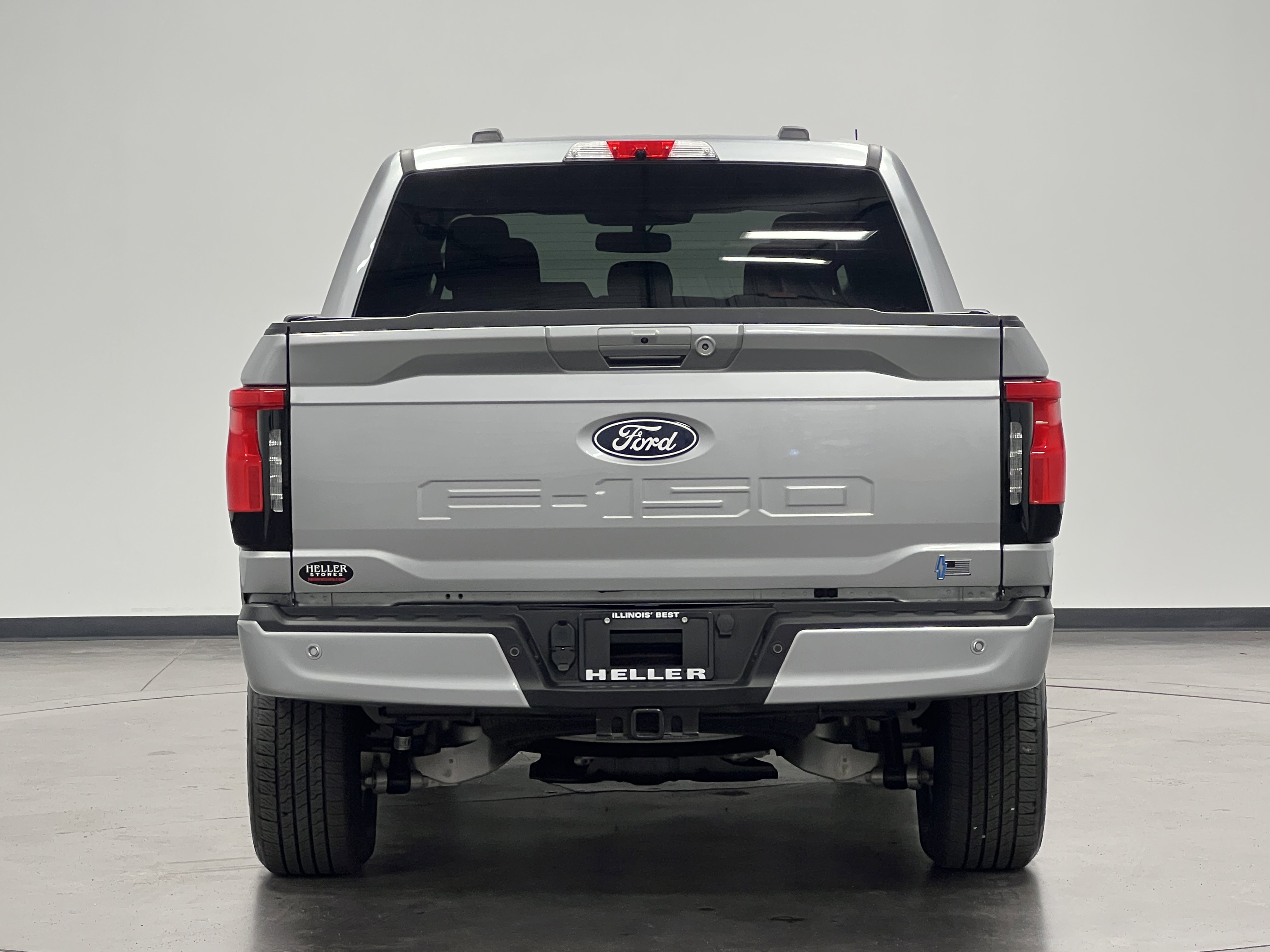 2024 Ford F-150 Lightning photo 6