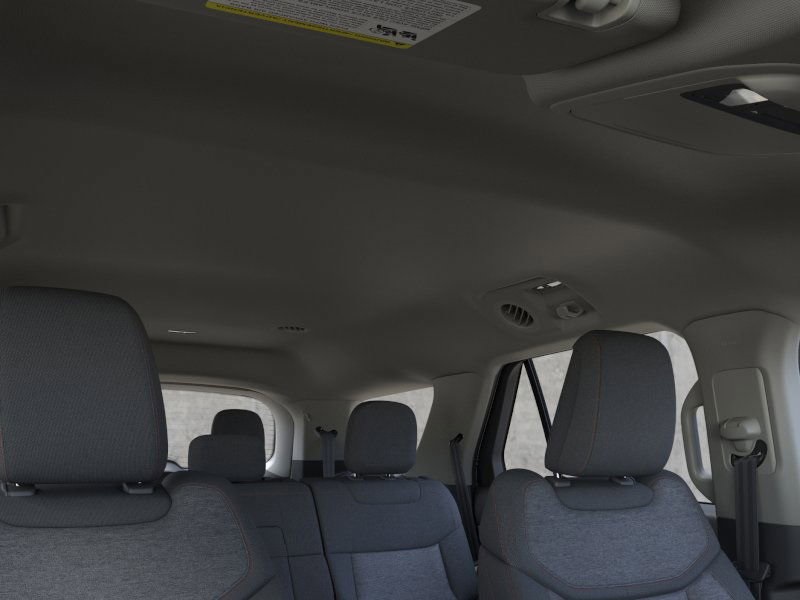 2025 Ford Explorer photo 11