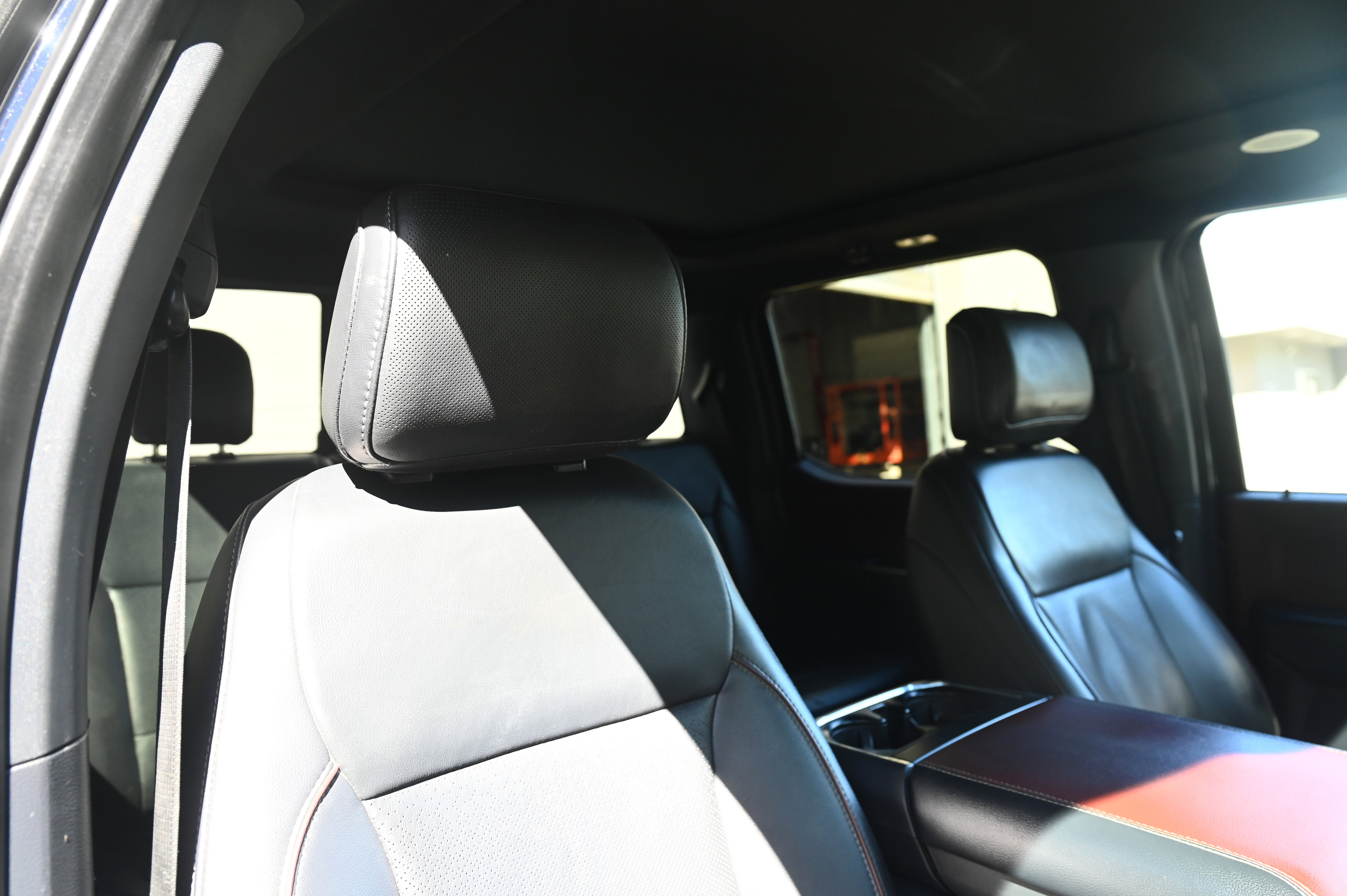 2021 Ford F-150 Lariat photo 31