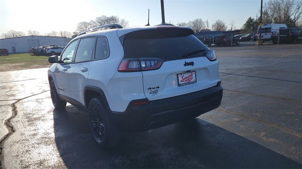2023 Jeep Cherokee Altitude Lux photo 6