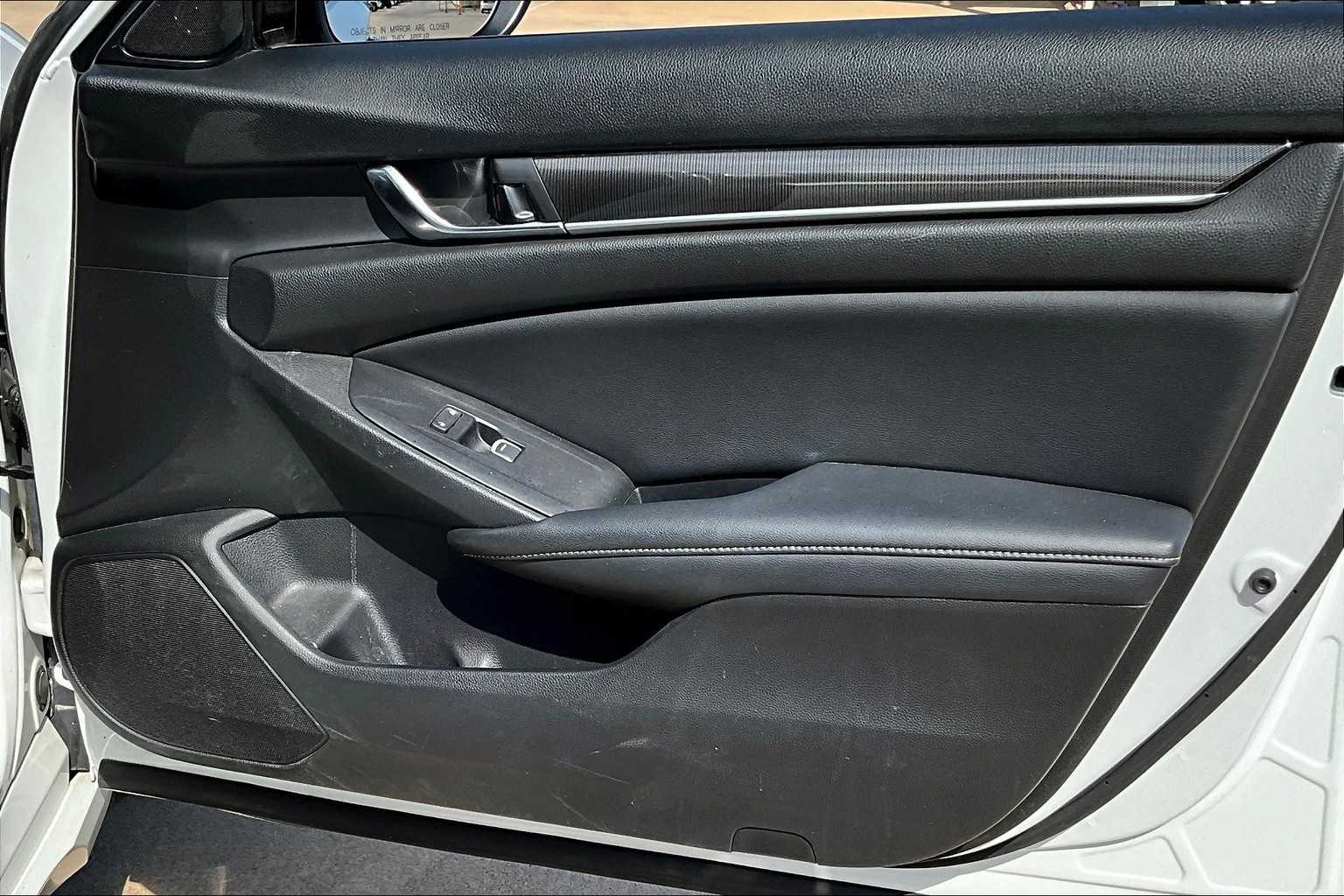 2022 Honda Accord Hybrid Sport photo 22