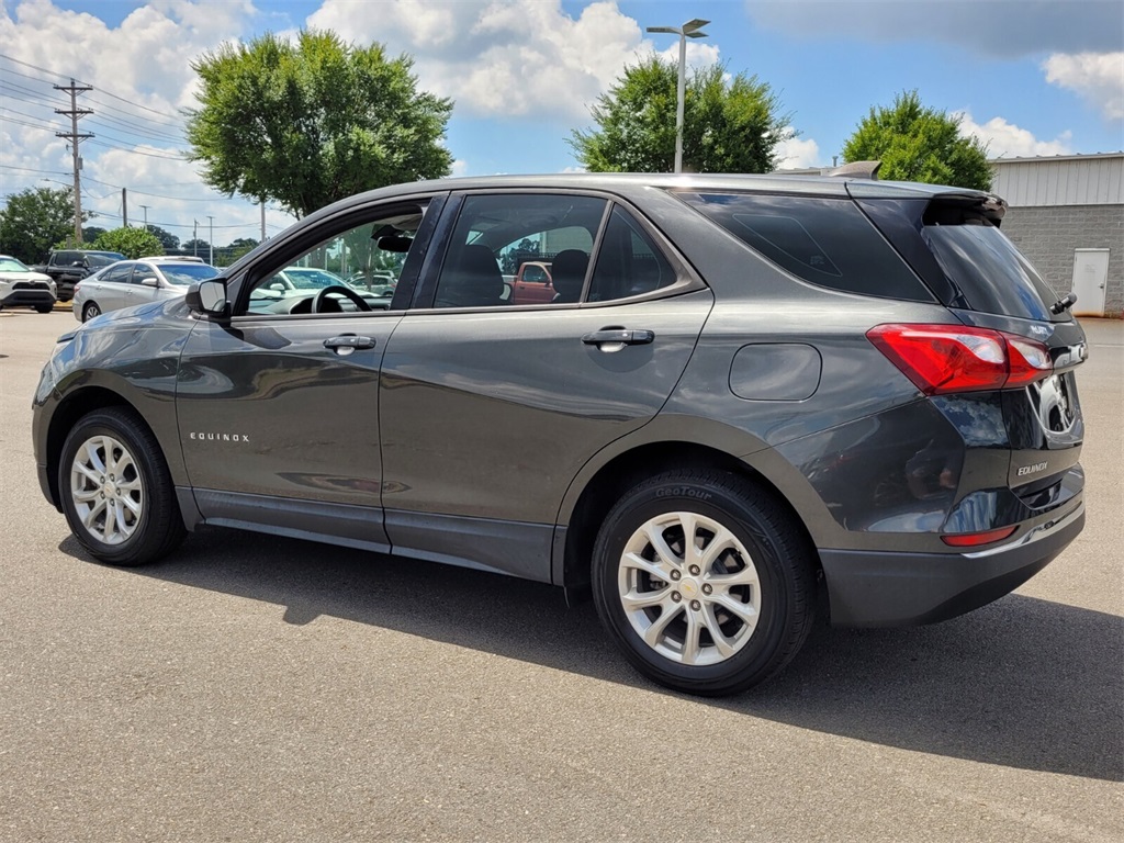 2018 Chevrolet Equinox LS photo 4