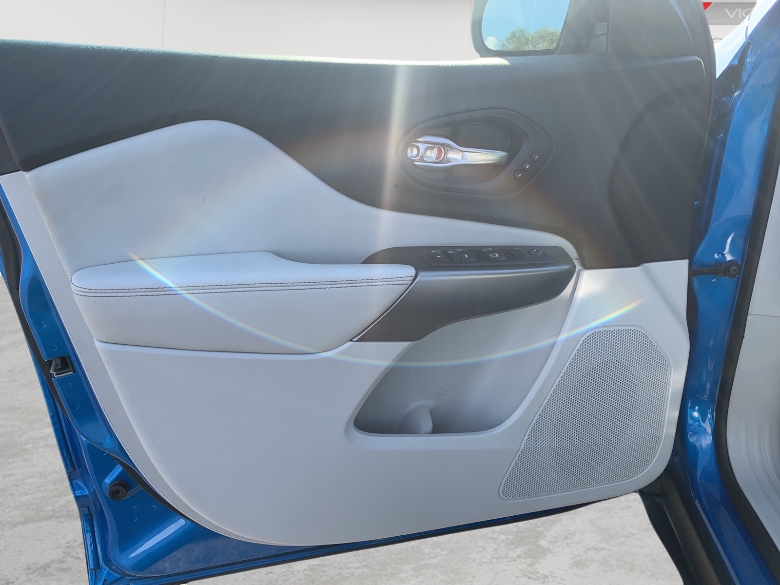 2022 Jeep Cherokee Limited photo 10