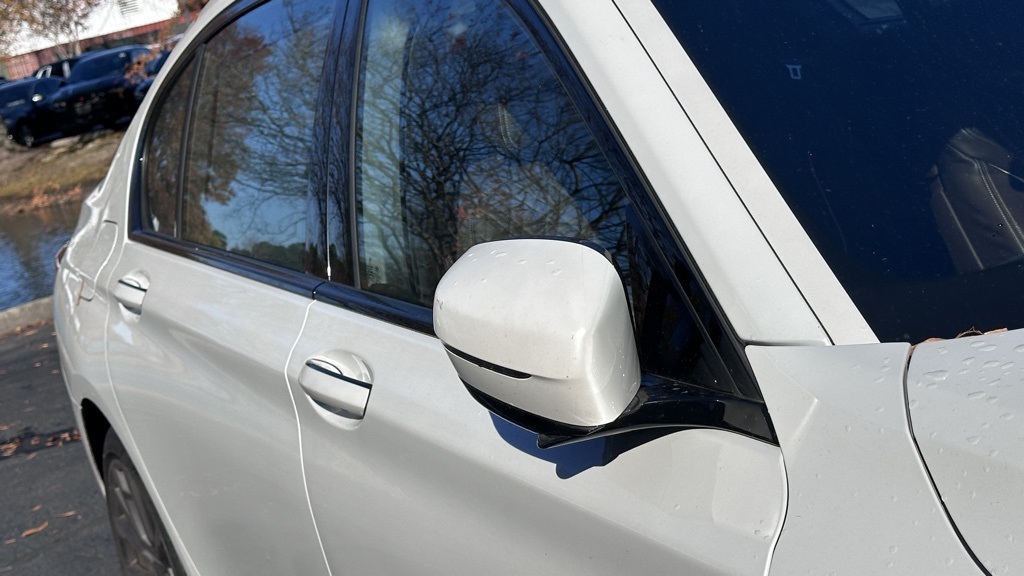 2022 Bmw 750Li photo 3