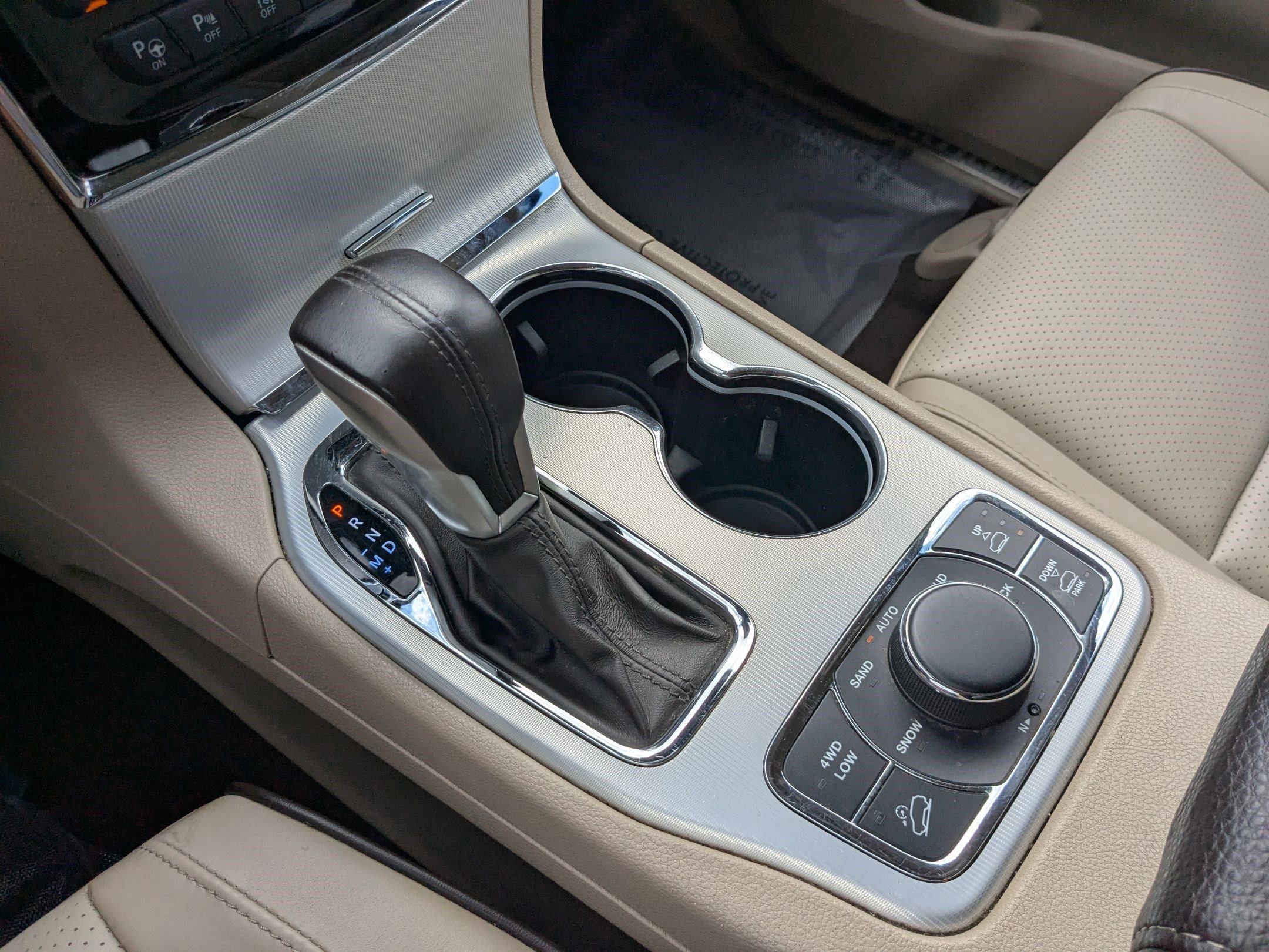 2021 Jeep Grand Cherokee Summit photo 22