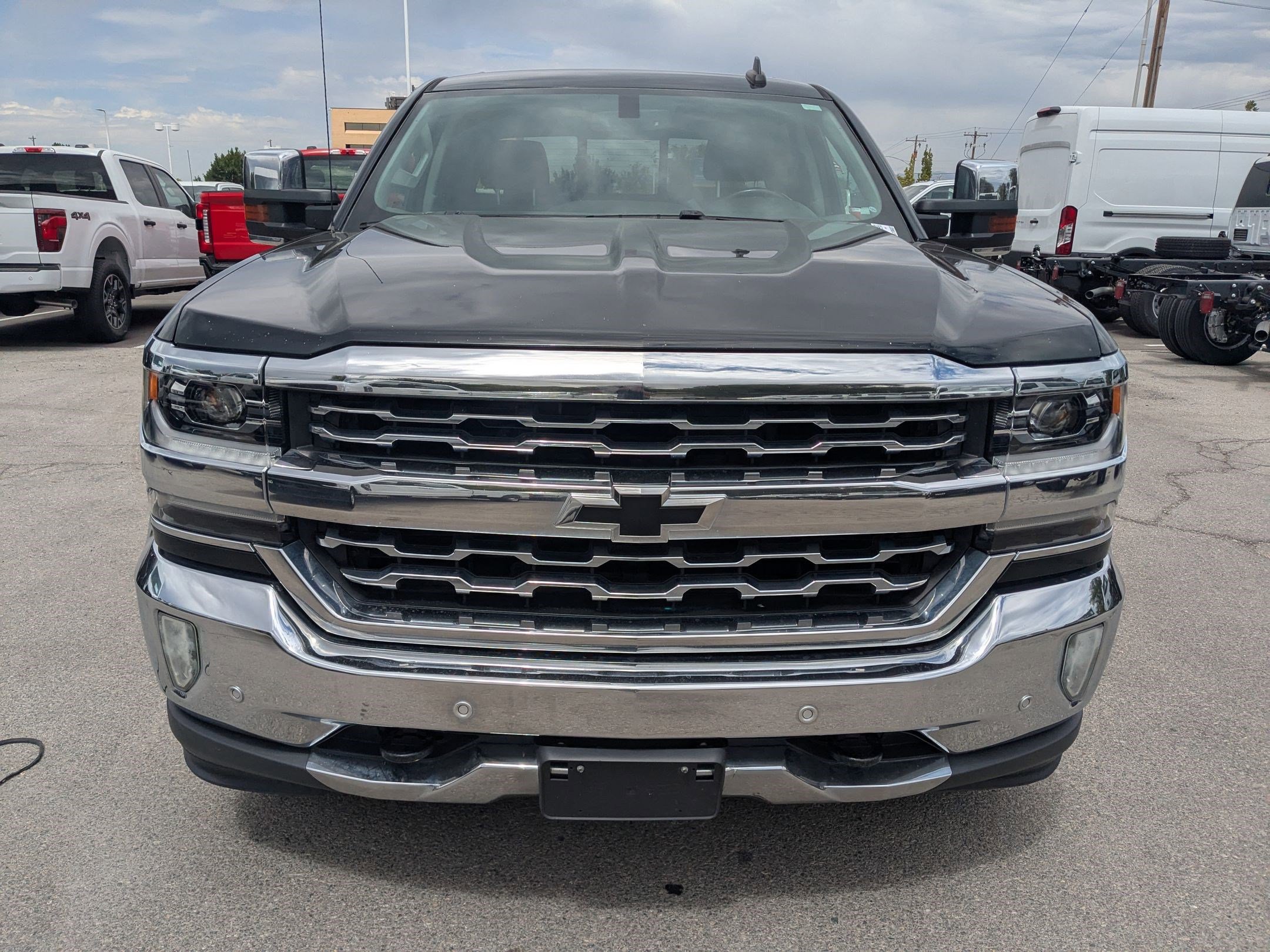 2017 Chevrolet Silverado 1500 LTZ photo 8