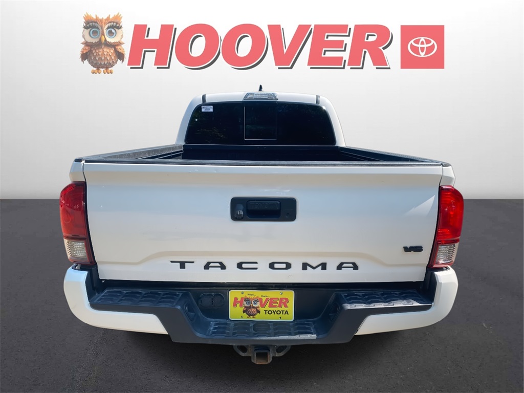 2022 Toyota Tacoma SR5 photo 3