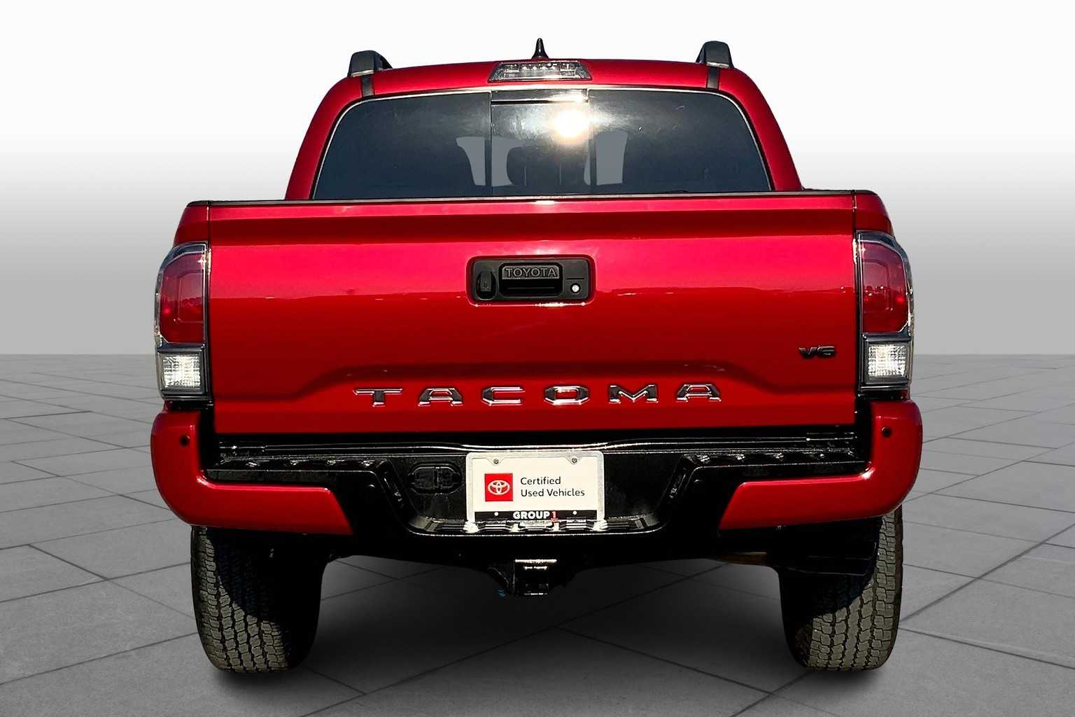 2023 Toyota Tacoma TRD Off-Road 4x4 Double Cab V6 photo 4