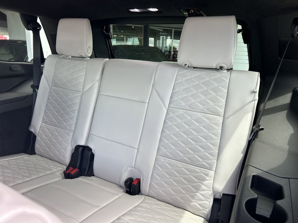 2025 Cadillac Escalade Sport Platinum photo 18