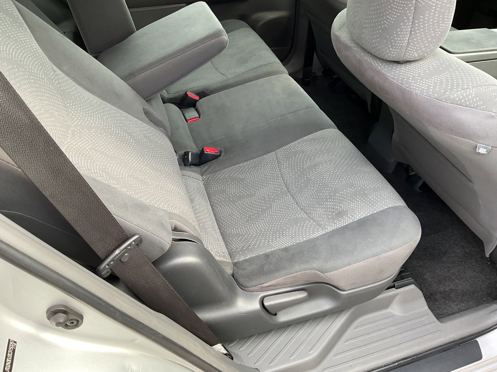 2012 Toyota Prius V Two photo 24