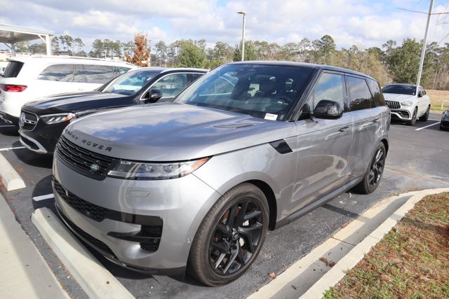 2024 Land Rover Range Rover Sport SE's photo