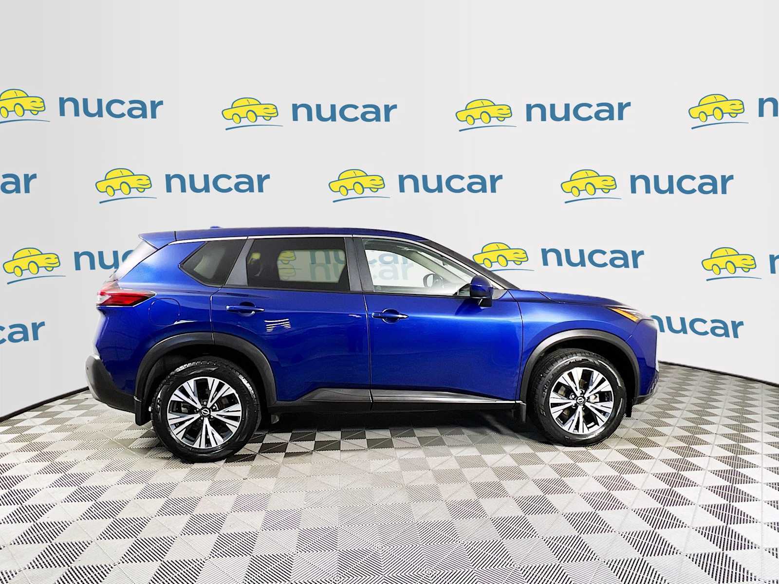 2023 Nissan Rogue SV photo 8