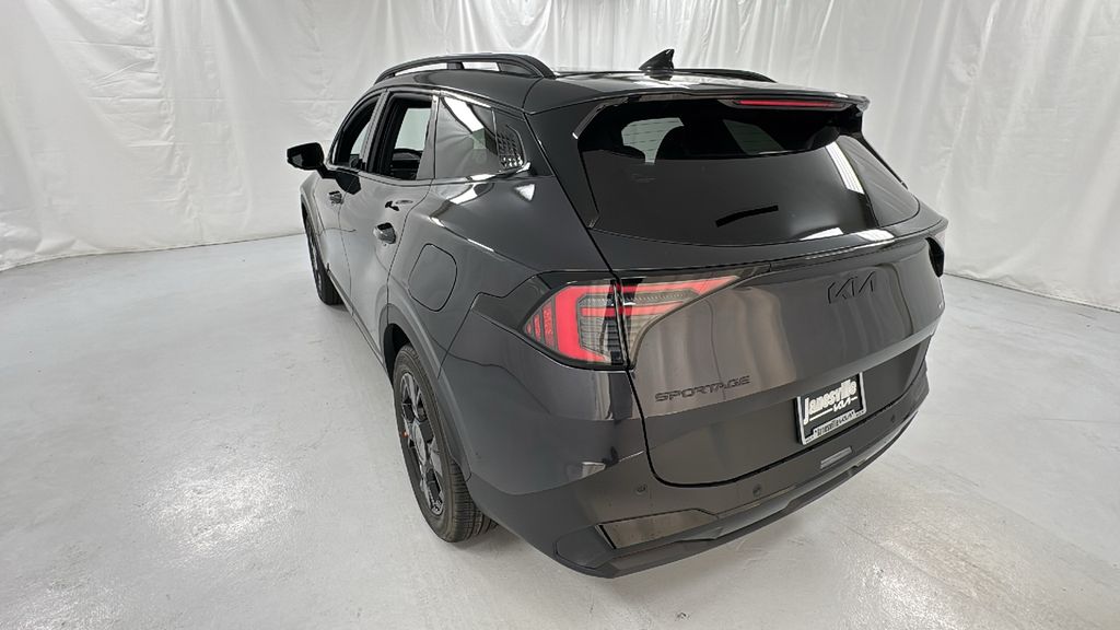 2026 Kia Sportage X-Line photo 5