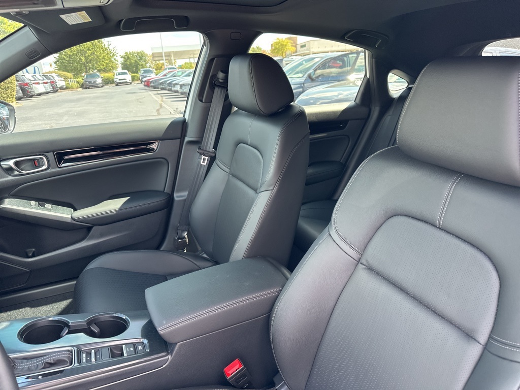 2026 Honda Civic Hatchback Sport Touring photo 25