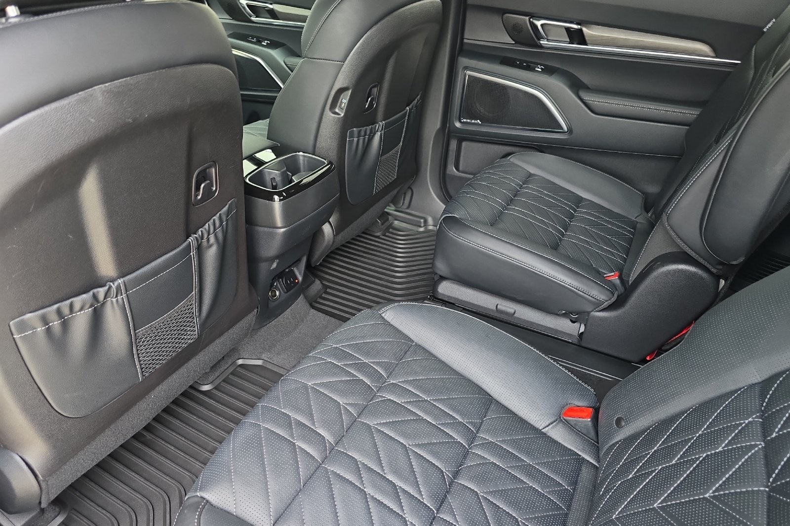 2025 Kia Telluride SX Prestige X-Pro photo 7