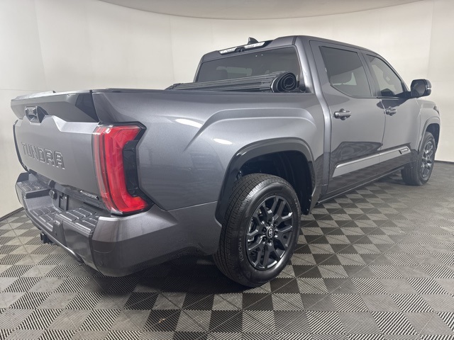 2025 Toyota Tundra Platinum photo 3
