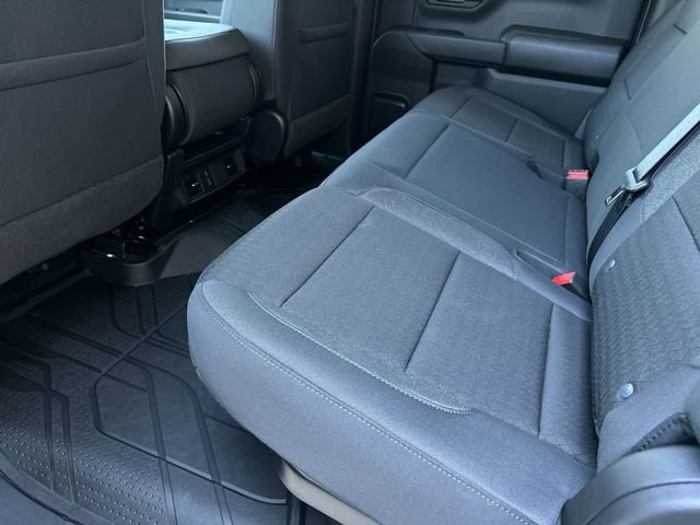 2025 Chevrolet Silverado 1500 Custom photo 11