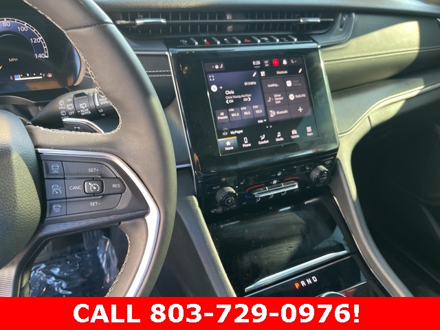 2023 Jeep Grand Cherokee Altitude photo 24