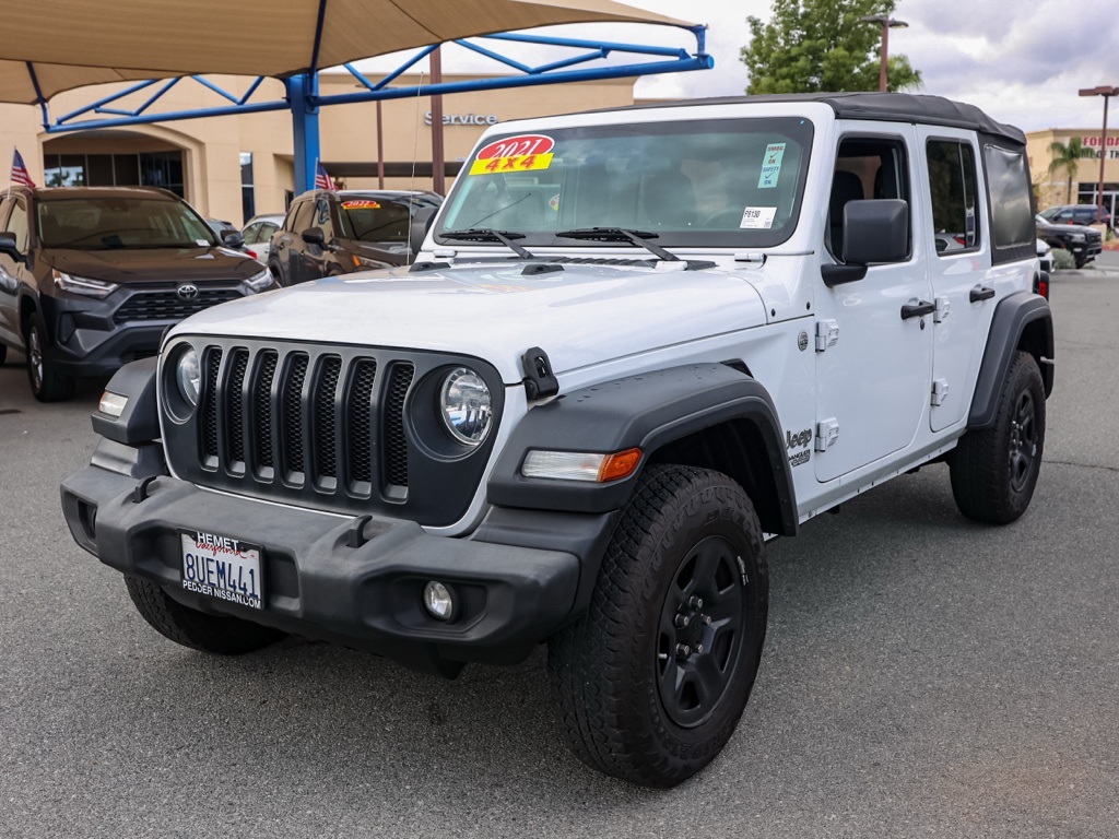 Used 2021 White Jeep Unlimited Sport image 7