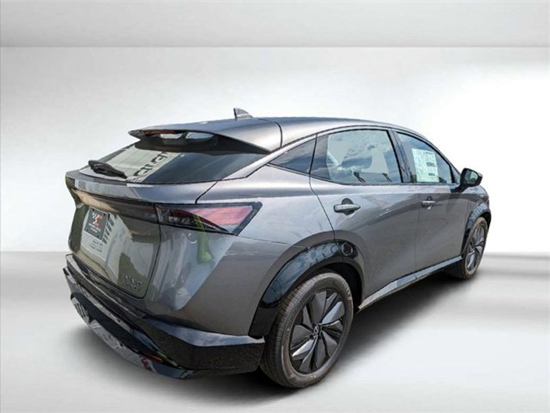 2023 Nissan ARIYA Engage Evolve+ Empower photo 4
