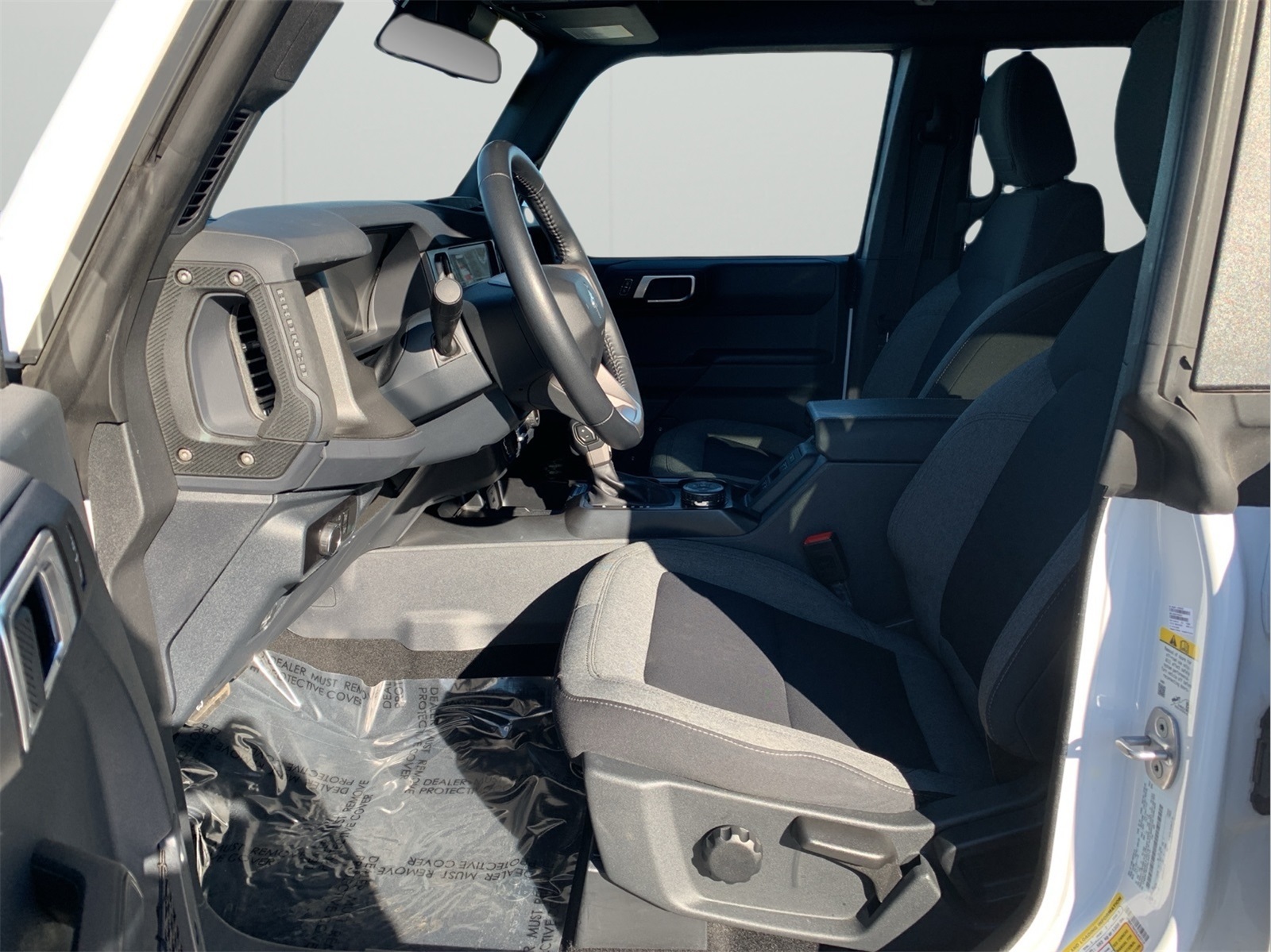 2025 Ford Bronco Big Bend photo 3