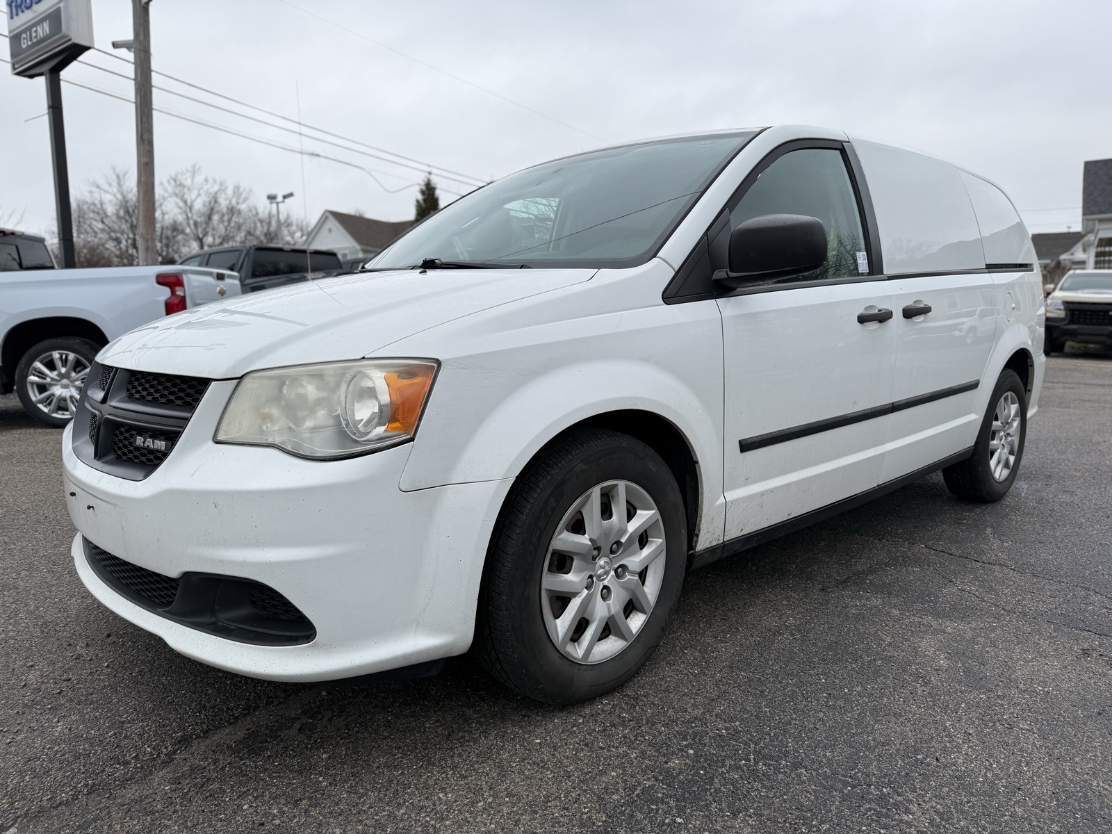 Used 2014 RAM Ram Cargo Van Tradesman with VIN 2C4JRGAG0ER469004 for sale in Eminence, KY