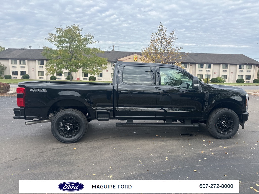 2026 Ford F-250 XLT photo 3