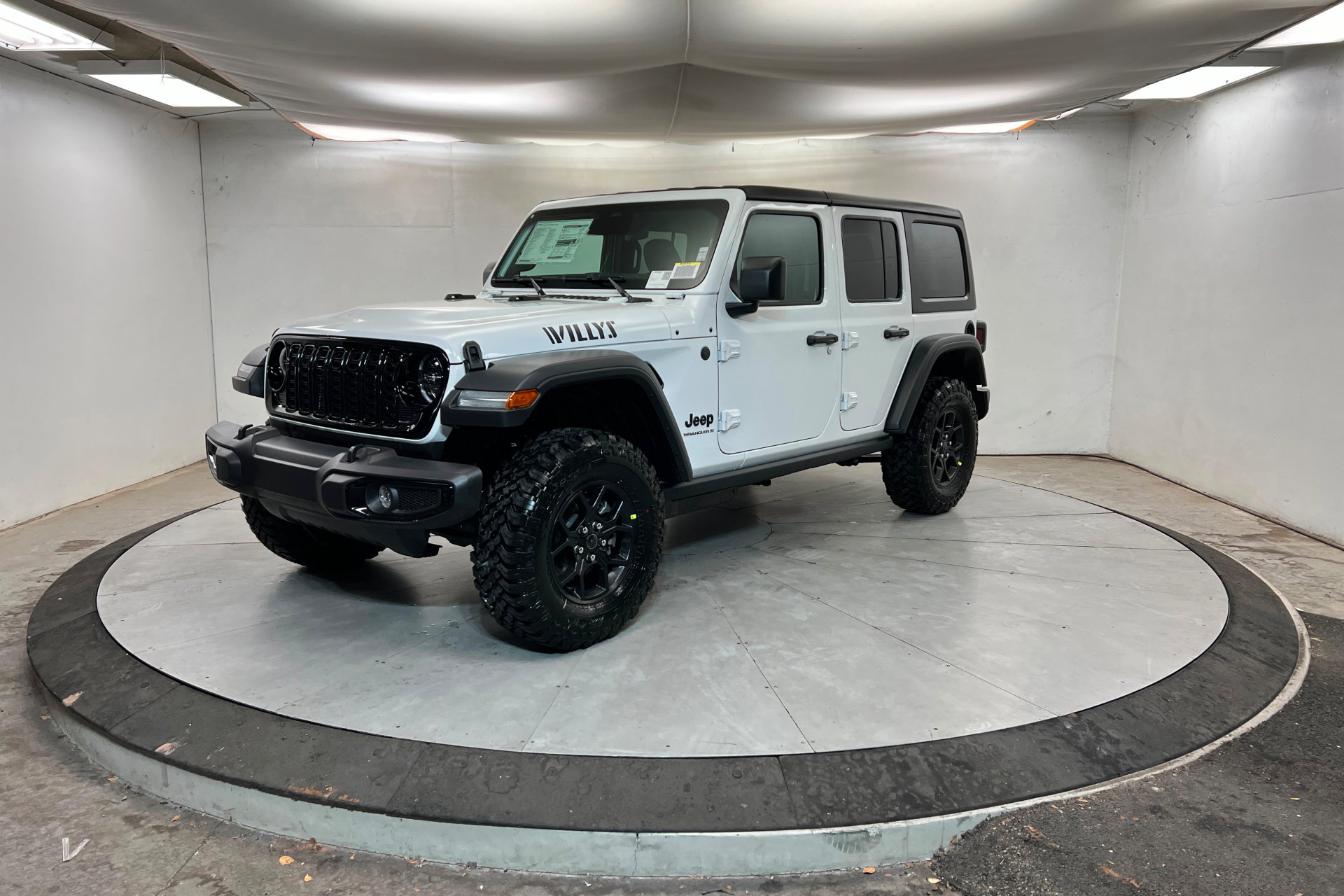2026 Jeep Wrangler 4-Door Willys's photo