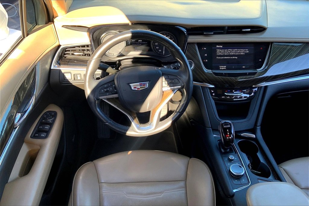 2022 Cadillac XT6 Premium Luxury photo 6