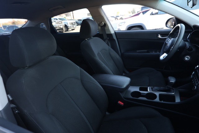 2020 Kia Optima LX photo 19