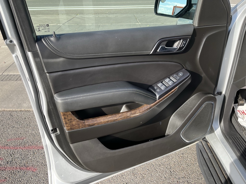 2020 Chevrolet Suburban LS photo 19